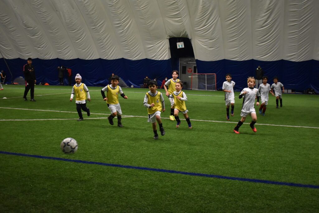 Fall Winter youth soccer indoor training oakville