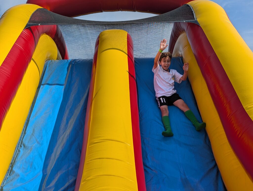 Youth summer soccer camps oakville ontario
